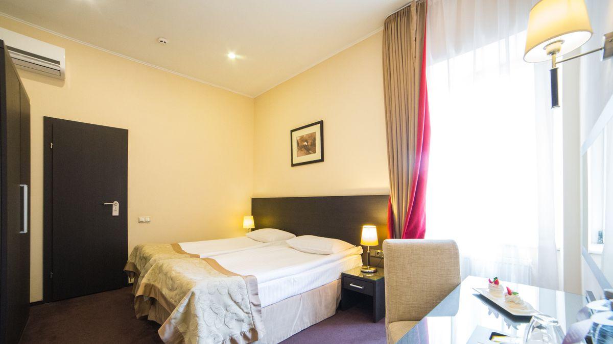 Hotel Optima Dworzec Lvov Exteriér fotografie